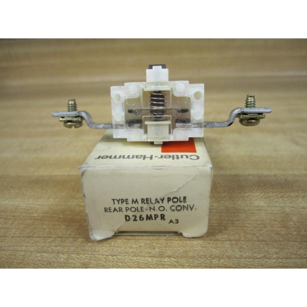 Cutler Hammer Eaton D26MPR Relay Contact Cartridge WhiteClear