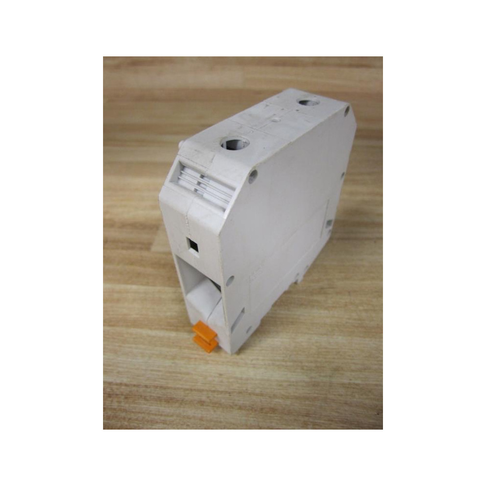 Siemens 8WH1000-0AQ00 Screw Terminal - Used