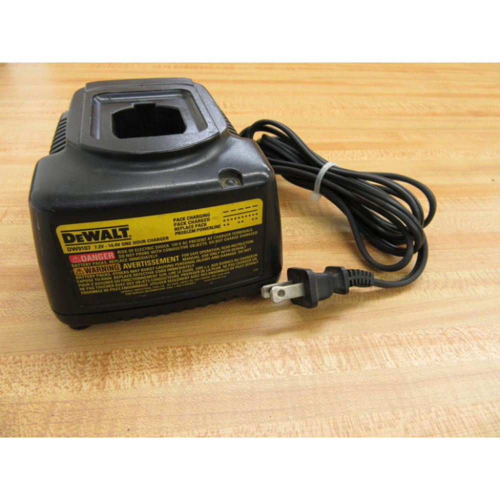 DeWalt DW9107 Charging Station - Used