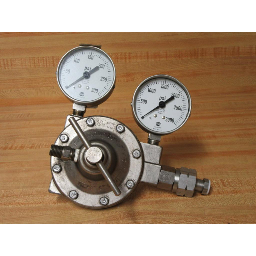 Meco 0-1-L Compressed Gas Regulator O-1-L Missing 1 Glass - New No Box