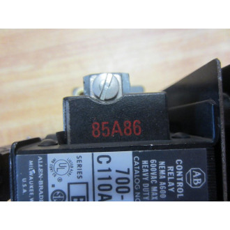 Allen Bradley 700-C110A1 Relay 700C110A1 Coil 85A86 - Used