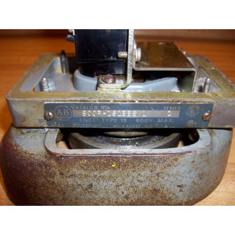 Allen Bradley 800P-1S1BBSM1 Pushbutton 800P1S1BBSM1 - Used