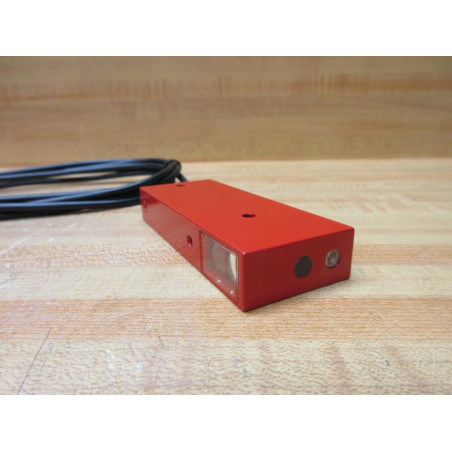 Leuze Electronic RK 724 Photoelectric Sensor RK724 - New No Box