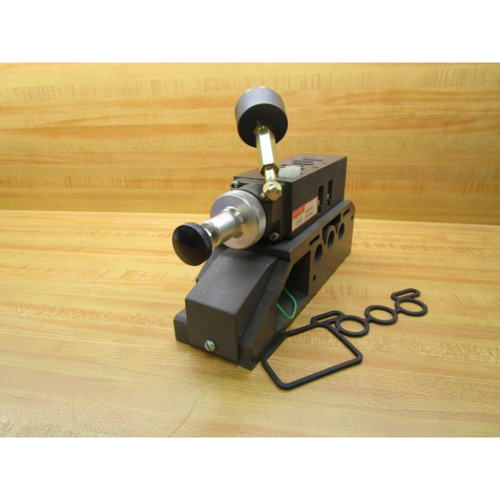 Numatics 124RS115JP Regulator 124RS115JP - New No Box