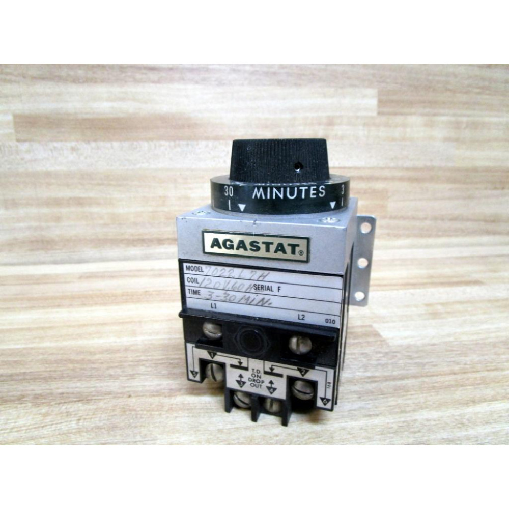 Agastat 7022L7H Time Delay Relay Series F-60 Hz 3-30 Min. - New No Box