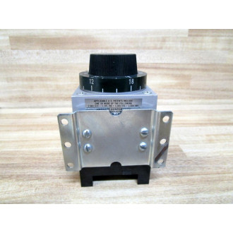 Agastat 7022L7H Time Delay Relay Series F-60 Hz 3-30 Min. - New No Box