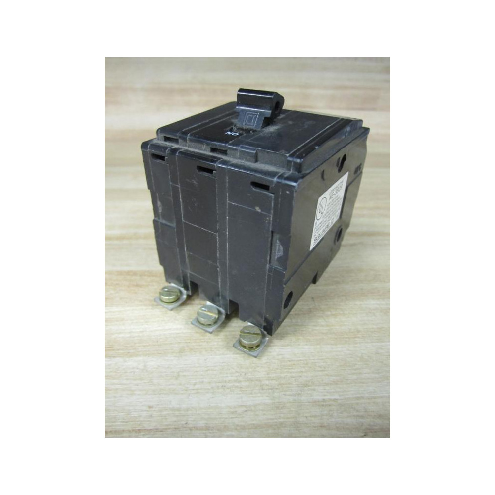 Square D QOB330 Circuit Breaker 30A 3 Pole (Pack of 2) - Used