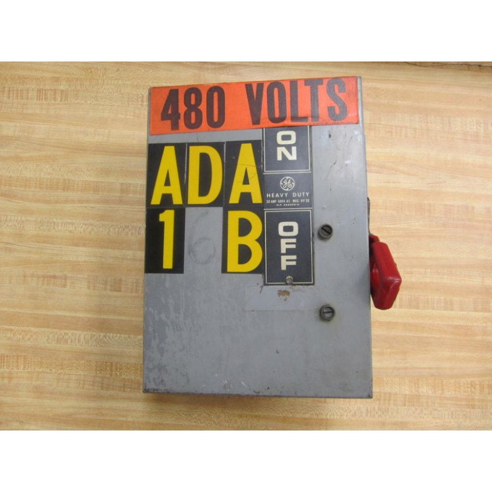 GE General Electric THN3361J Safety Switch Mod. 1 30 Amp 600 VAC - Used