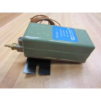 Johnson Controls T-5210-7 T52107 Temperature Transmitter - New No Box