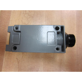 Square D 9007C54A2P6Y1905 Limit Switch Series A No Operating Head - New No Box