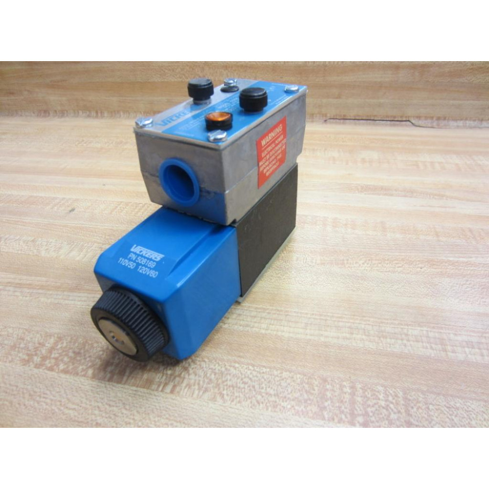 Vickers 02-138583 02138583 Valve DG4V-3-2A-M-FPBWL-B6-60 - New No Box