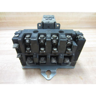 Square D 8502 CO-2 8502CO2 Contactor 8502 C0-2 8502C02 Series A - Used