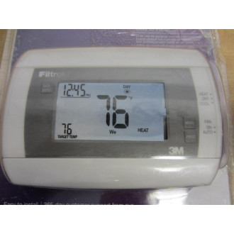 3M 3M-30 -30 Filtrete 7-Day Programmable Thermostat 30 Damaged Packaging