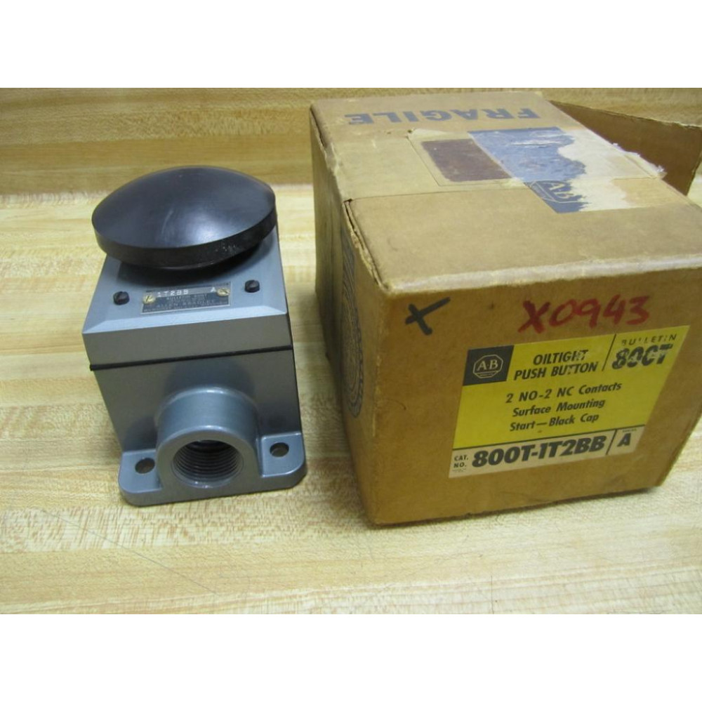 Allen Bradley 800T-1T2BB Push Button 800T1T2BB Series A