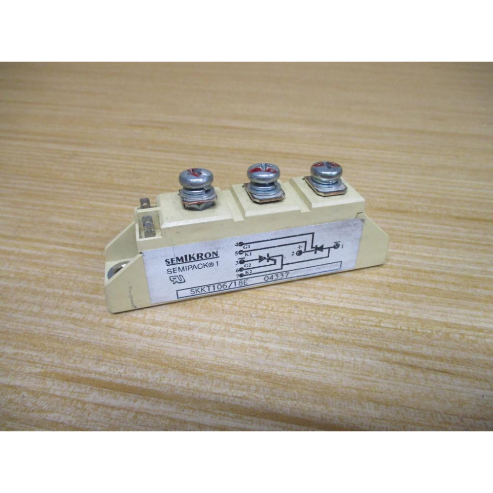 Semikron SKKT10618E Semipack 1 Thyristor Module - Used Semikron SKKT10618E Semipack 1 Thyristor Module - Used