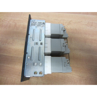 IDEC SLC40N-0103-DHT2FB Annunciator Chipped - Used