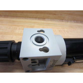 Numatics P32B-04M Regulator Filter Metal P32B04M - New No Box