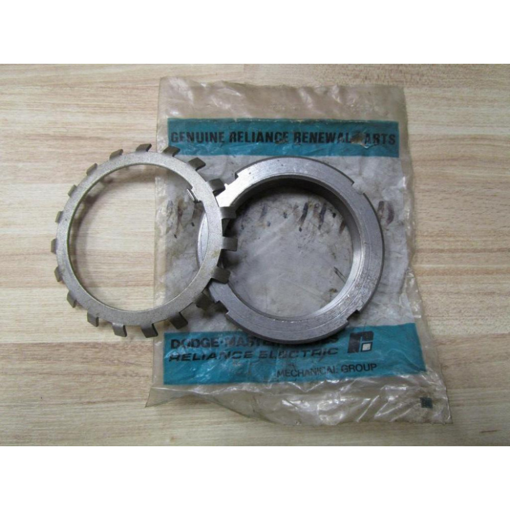 Dodge -Master-Reeves N-13 Locknut - New No Box