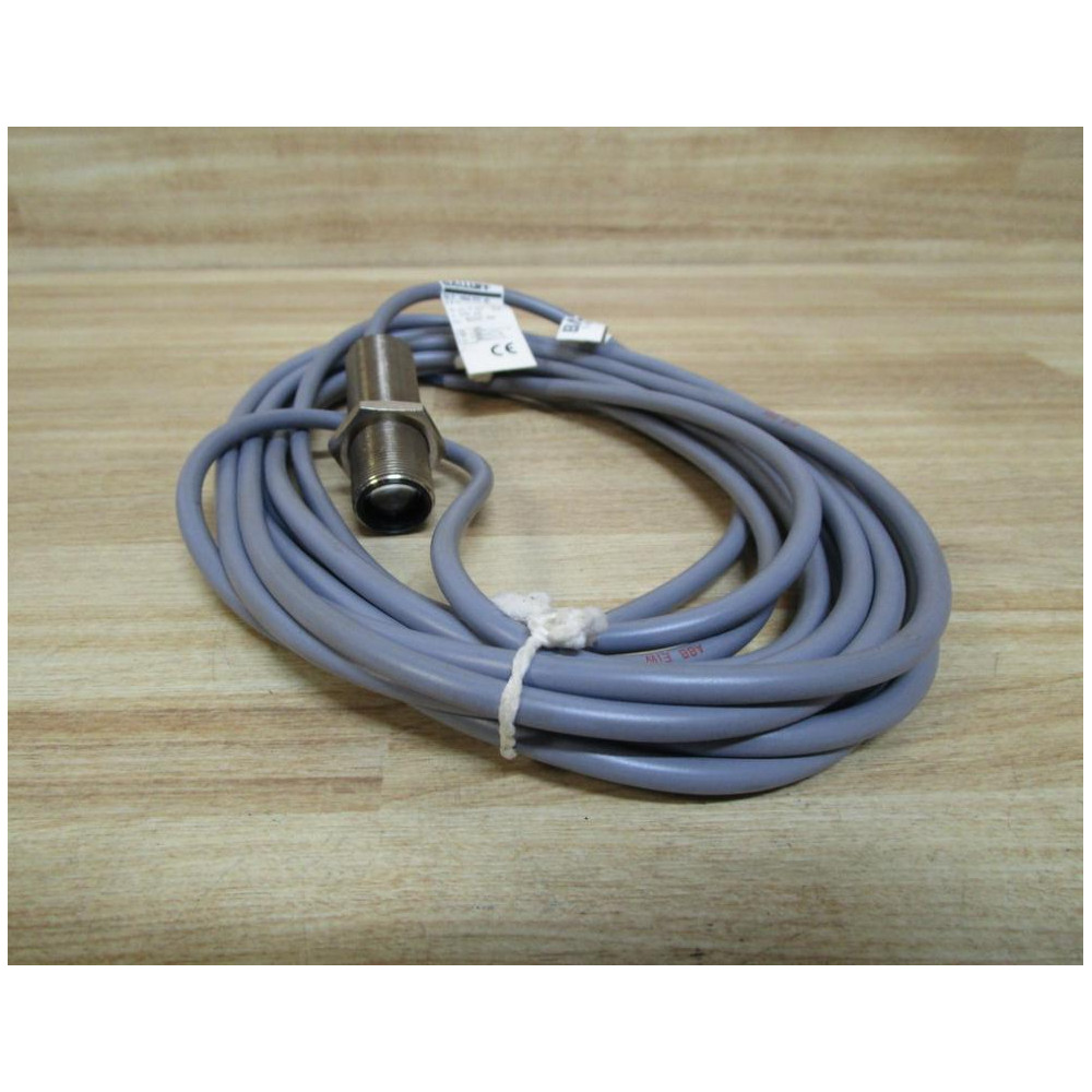 Balluff BLE 18M-PS-1P-E4-C Proximity Sensor BLE18MPS1PE4C - New No Box
