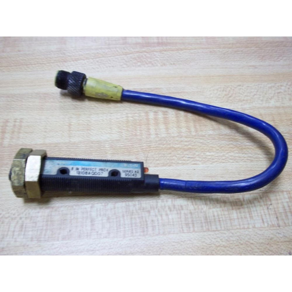 Cutler Hammer 131O8AQD07 Eaton Sensor - Used