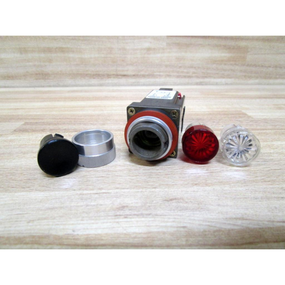 Allen Bradley 800MR-QT24S Red Pilot Light 800MRQT24S Series D - New No Box