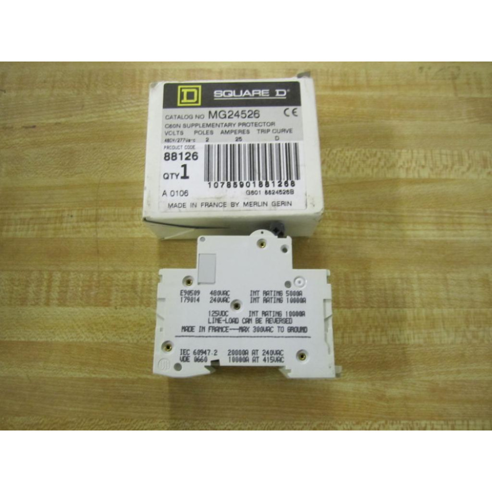 Square D MG24526 Merlin Gerin Breaker 25A 24526 Schneider