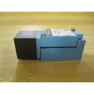 Honeywell LYS01B-1S Limit Switch LYS01B1S