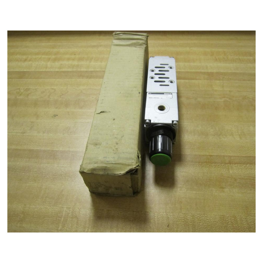 Rexroth Bosch Group 0821302048 Pressure Regulator