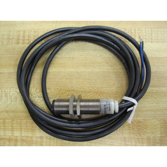 Cutler Hammer E57-18LE12-B Eaton Proximity Sensor - Used