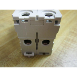 Square DMerlin Gerin 17444 Circuit Breaker  MG17444