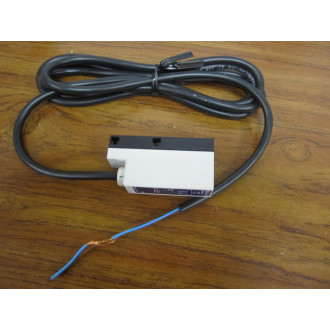 Telemecanique XUL-A06011 Photoelectric Sensor