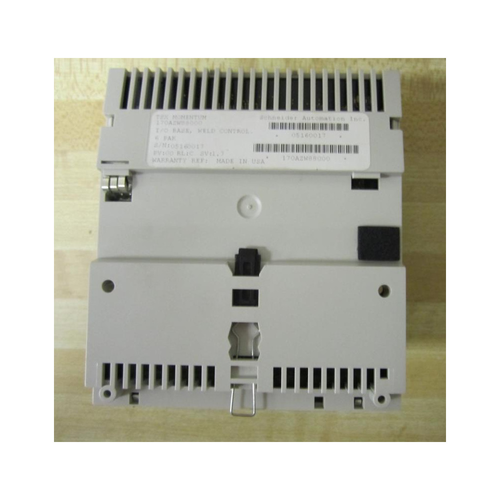 Schneider 170AZW88000 IO Base TSX Momentum - New No Box