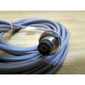 Cutler Hammer E57SAL12T111E Eaton Proximity Switch - New No Box