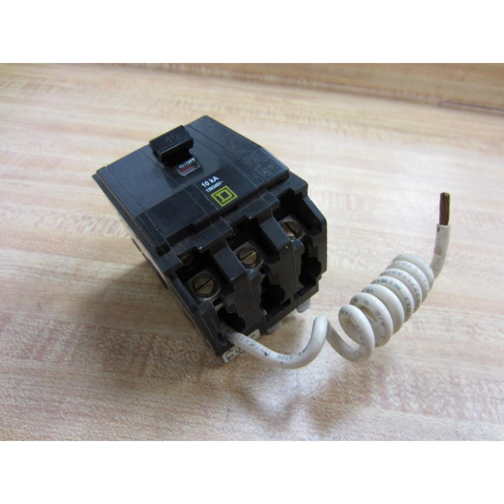 Square D QOB340SWN Bolt On Circuit Breaker - Used