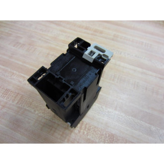 Telemecanique CA3-DN40 Control Relay CA3-DN40 40E - New No Box