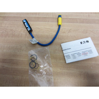 Cutler Hammer 13106AQD07 Photoelectric Sensor