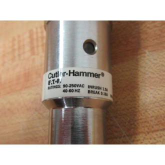Cutler Hammer E57MAL30A2B1 Eaton Proximity Sensor