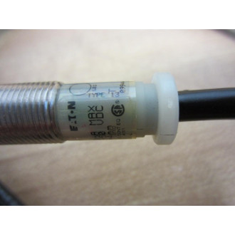 Cutler Hammer E57LAL12T111E Eaton Proximity Switch - New No Box