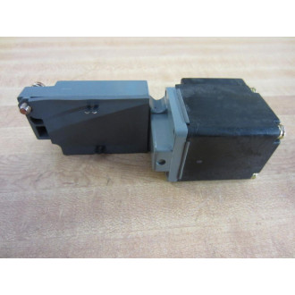 Cutler Hammer E51DED Eaton Sensor - New No Box