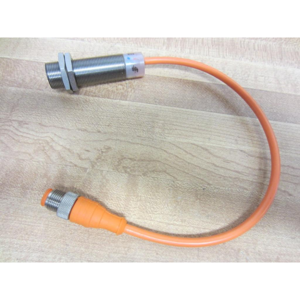 Cutler Hammer E57LAL18T111SP Proximity Sensor Series G1 - New No Box