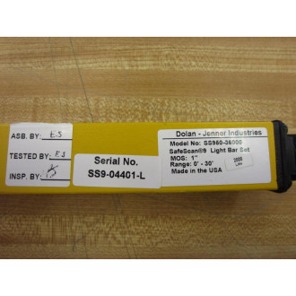 Dolan-Jenner SS950-36000 Safe Scan 9 Light Bar Set Range: 0-30' MOS: 1" - Used