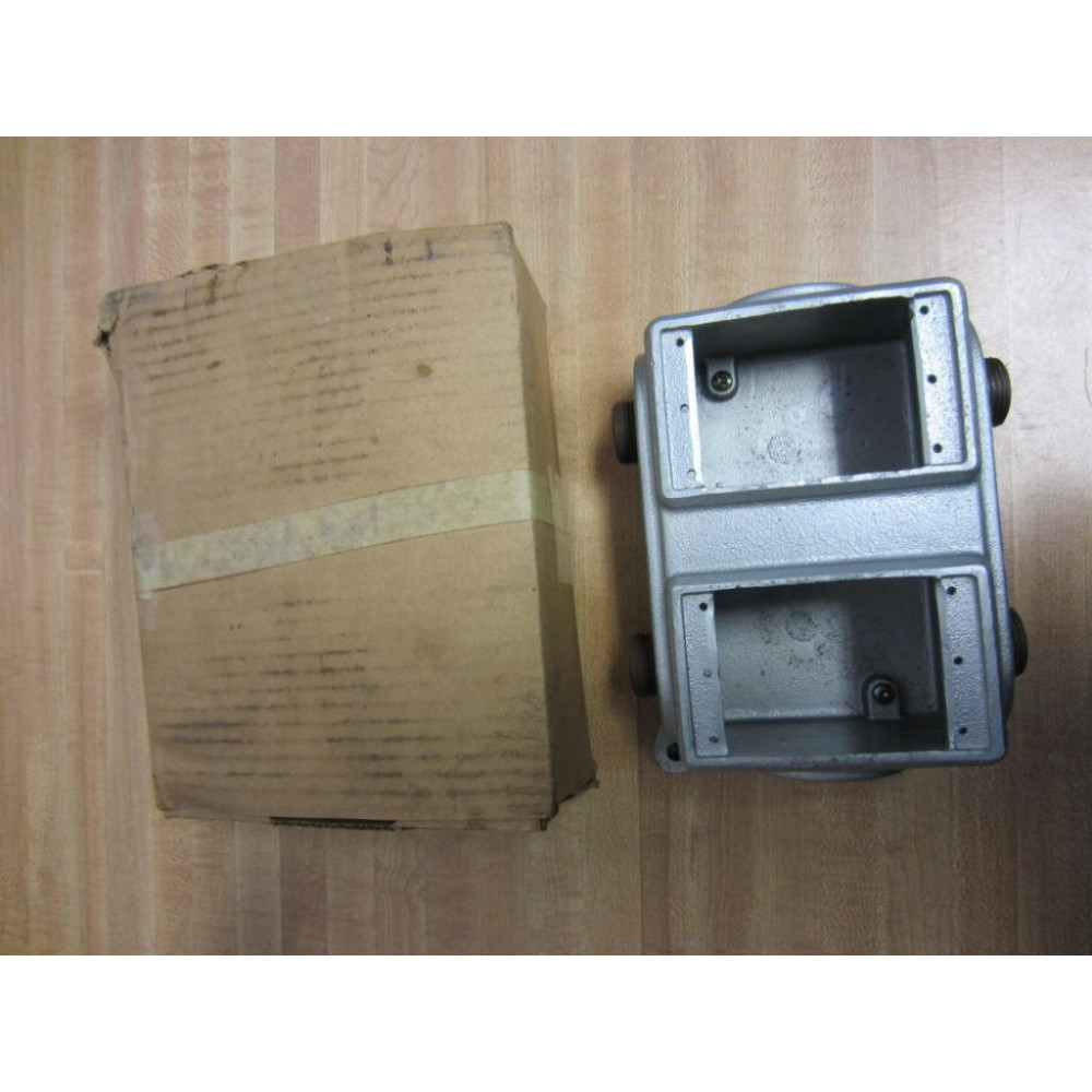 Crouse & Hinds FD029 Condulet Cast Device Box 1BB3BB