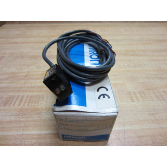Omron E3V3-D62 Photoelectric Diffuse Reflective E3V3D62
