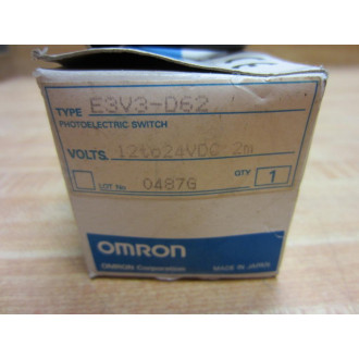 Omron E3V3-D62 Photoelectric Diffuse Reflective E3V3D62