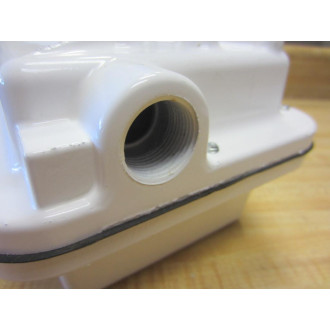 Bindicator Model R-6 Roto-Bin-Dicator Level Sensor With Paddle Weather-Tight R6