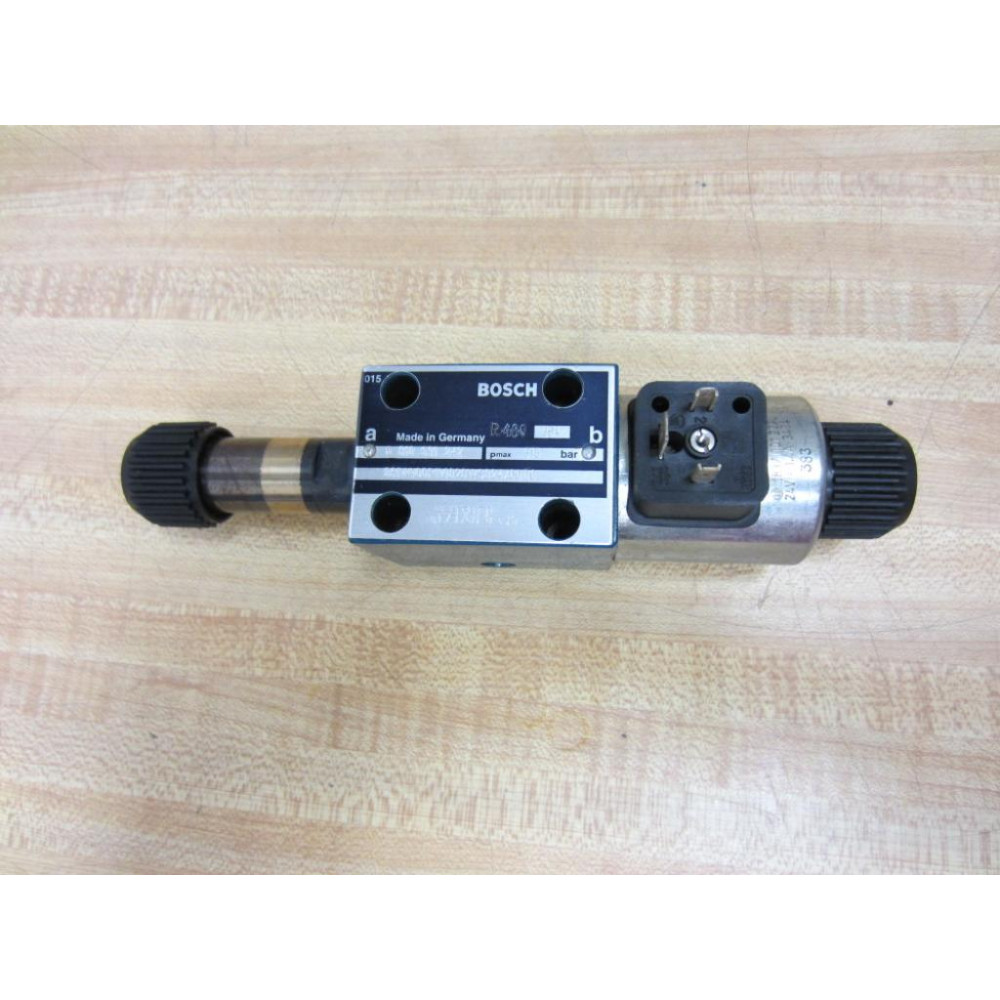 Rexroth Bosch Group 081WV06P1V1020WS02400D0 Missing One Coil - Used