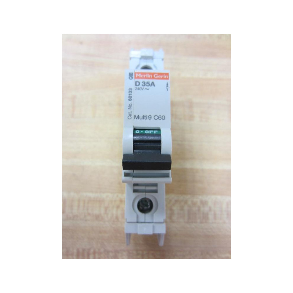 Merlin Gerin 60133 Square D Breaker 35A MG60133 Schneider - New No Box