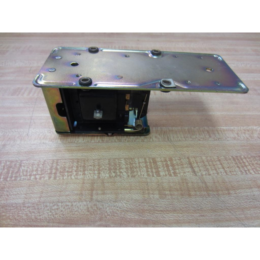 Allen Bradley 849-Z0D32 Timing Relay 849ZOD32 Series B Missing Part