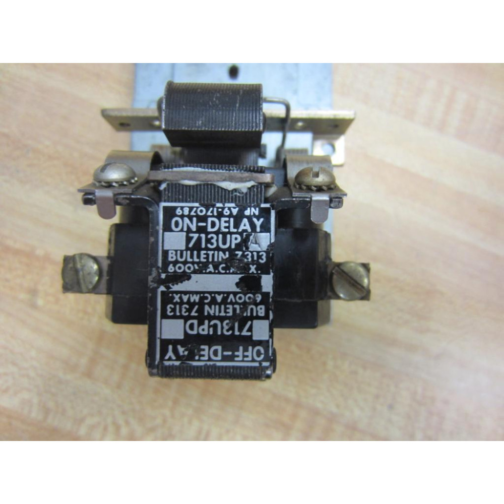 Joslyn Clark 713UP Pneumatic Relay Good Coil - Parts Only