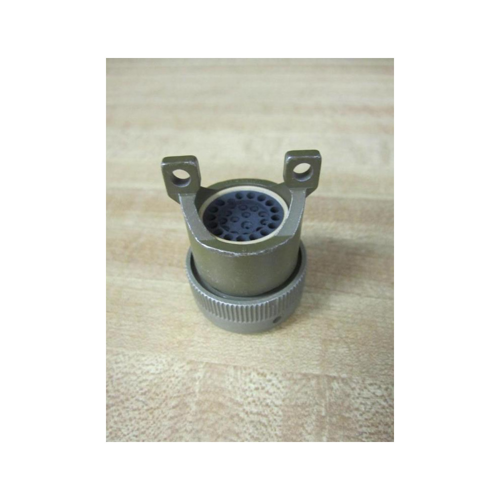 ITT Cannon Electric KPT06F18-30S Circular Connector KPT06F1830S WBracket - New No Box